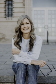 Дженнифер Линн Алварес