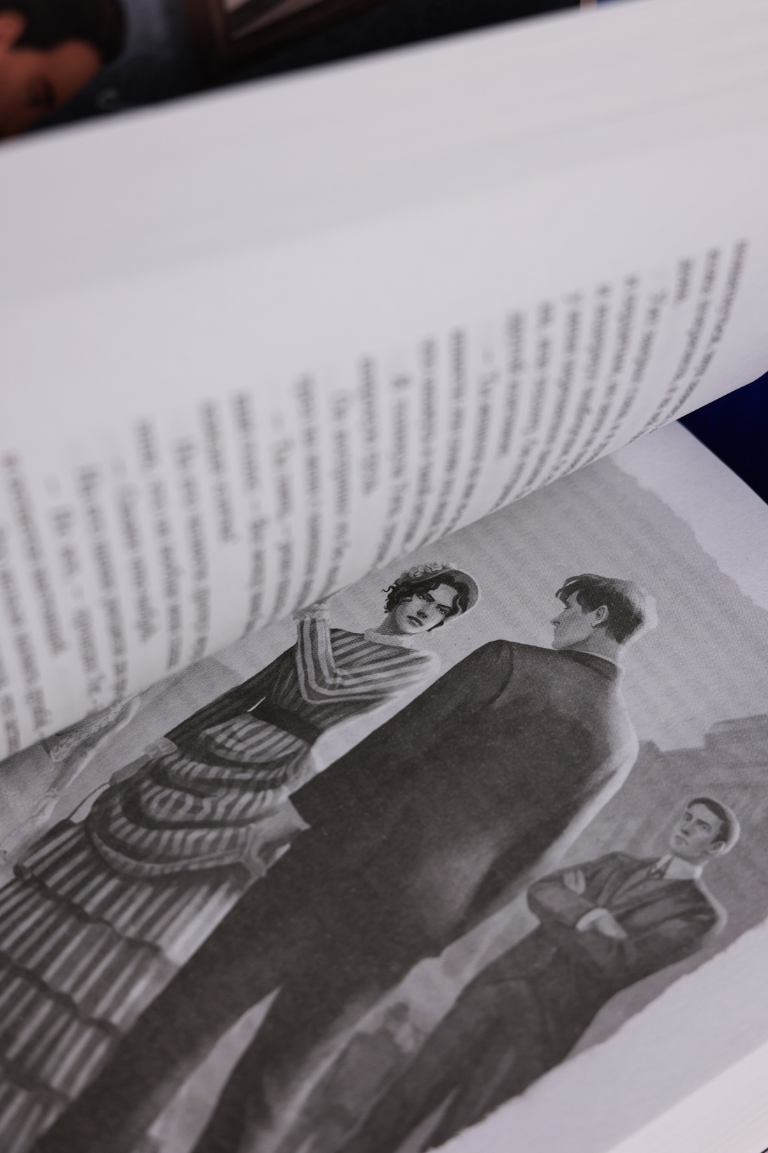 Промо материал к книге "О чем молчит река. Затерянная библиотека" №16