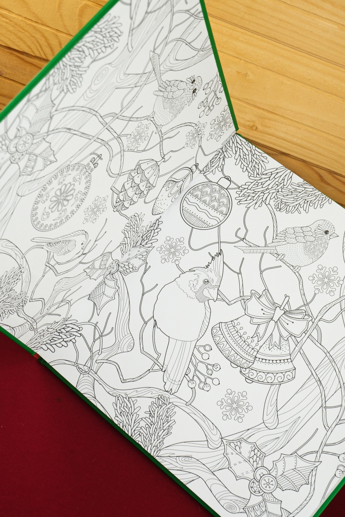 Промо материал к книге "Рождество в волшебном лесу. Уютная книга для творчества и вдохновения" №6