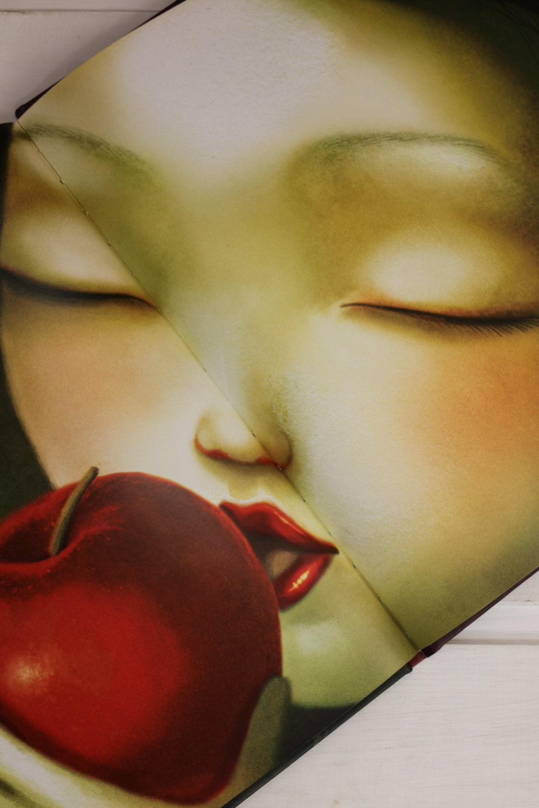 Промо материал к книге "Белоснежка (ил. Б. Лакомба)" №14